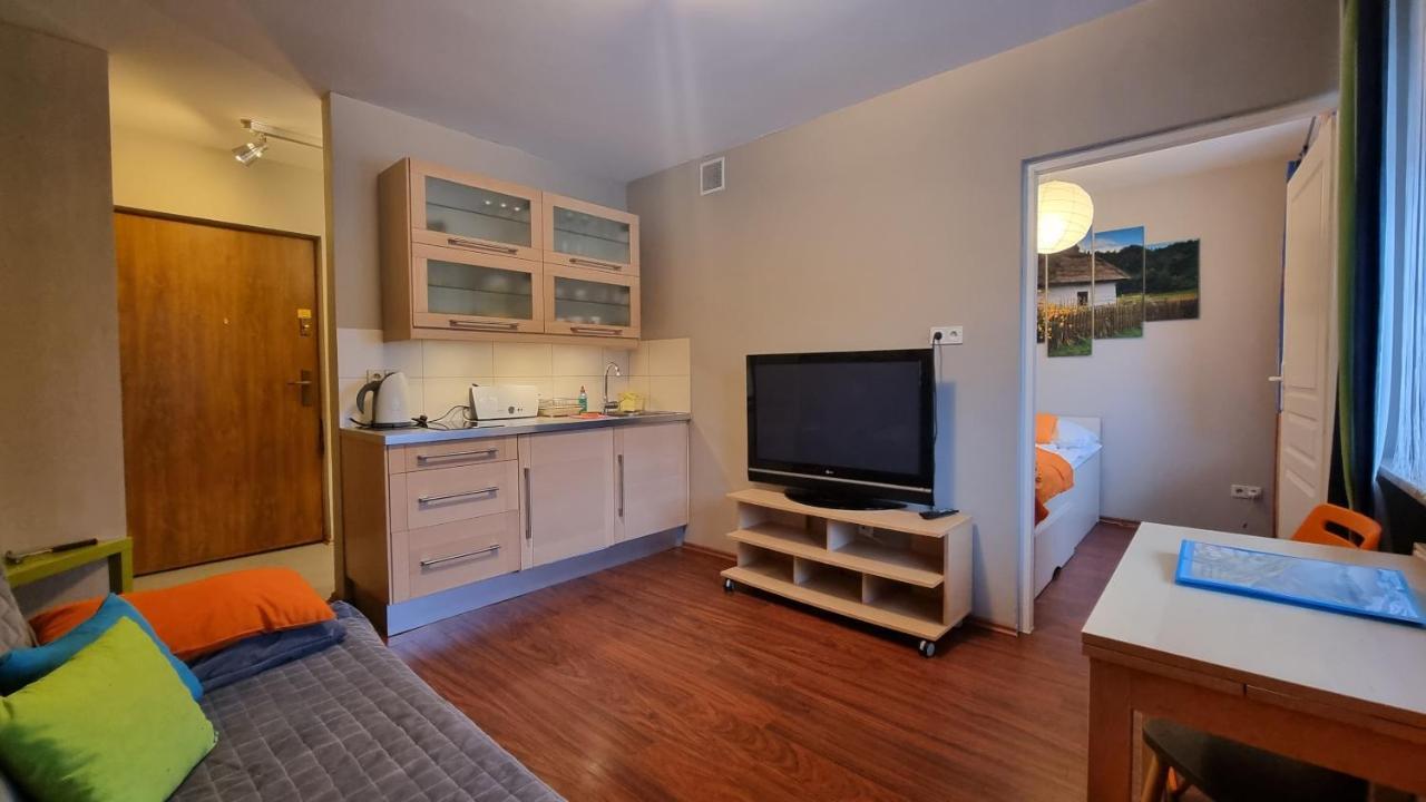 Prestige Park Apartament Mini Z Parkingiem Krynica Zdroj Buitenkant foto