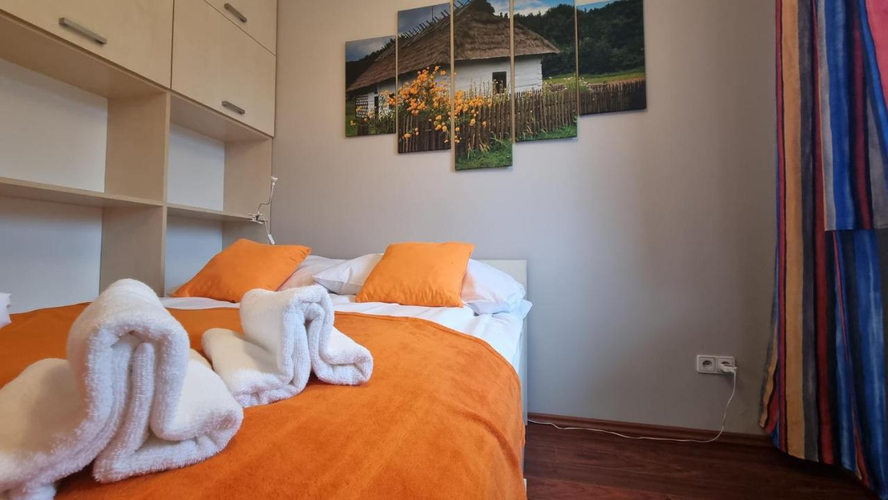 Prestige Park Apartament Mini Z Parkingiem Krynica Zdroj Buitenkant foto